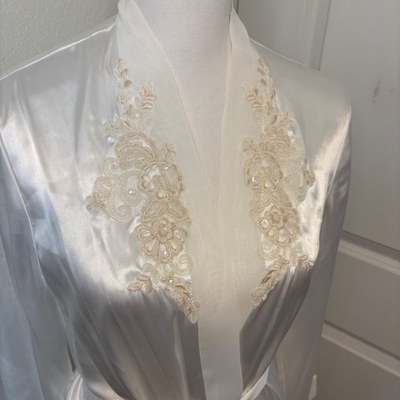 Linea Donatella White Satin Lace Sequin Bridal Robe SYB030 Womens SM - Picture 2 of 5